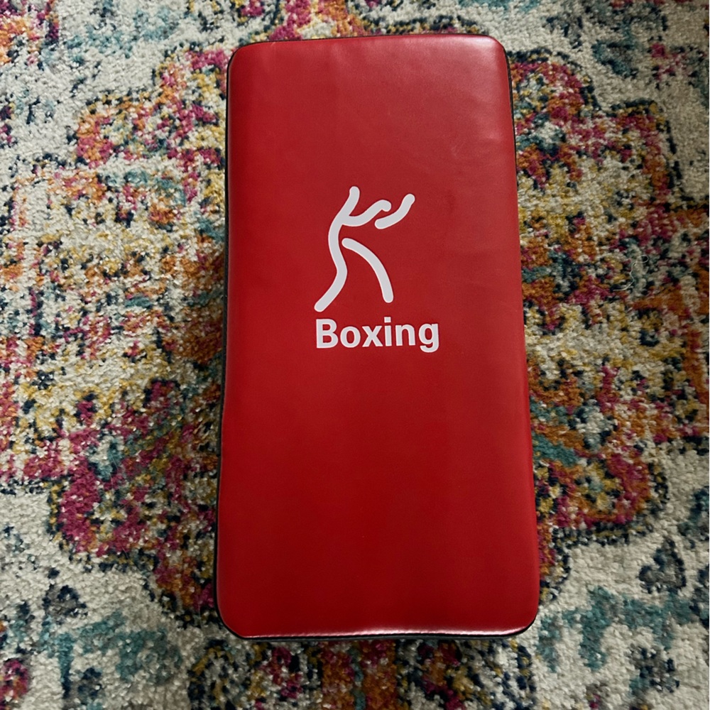 Sparring pad for forearm